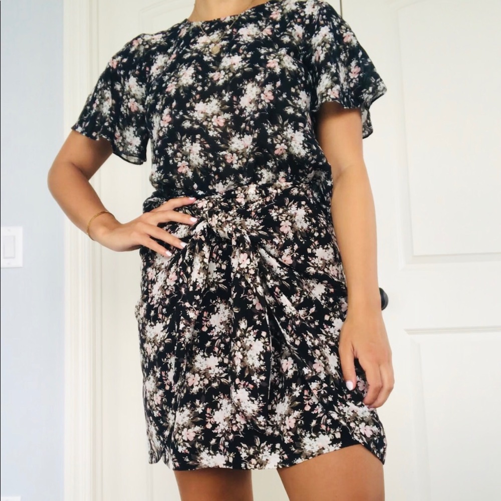 Club Monaco Floral Set (skirt and top) - Picture 15 of 15